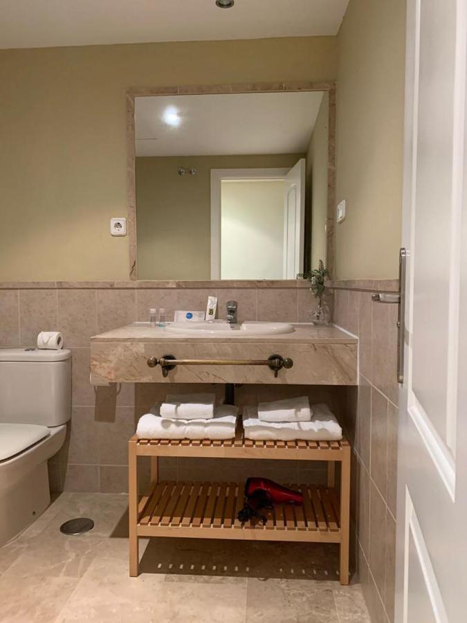 Apartamento Espacioso Muy Tranquilo Con Piscinas Y Jardines Cercano A La Playa Эстепона Экстерьер фото